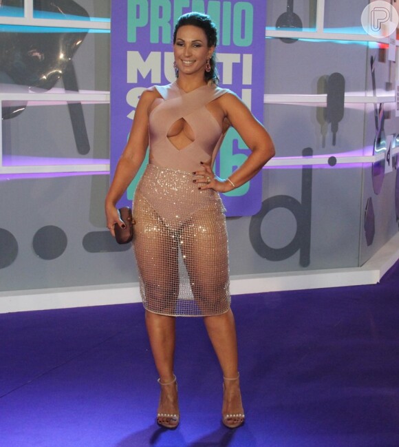 Veja fotos dos looks das famosas na 23ª edição do Prêmio Multishow, que aconteceu na noite desta terça-feira, 25 de outubro de 2016, na Arena da Barra da Tijuca, na Zona Oeste do Rio de Janeiro