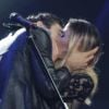Tatá Werneck e Tiago Iorc simularam um beijo na boca no palco da 23ª edição do Prêmio Multishow, que aconteceu na terça-feira, 25 de outubro de 2016, na Arena da Barra da Tijuca, na Zona Oeste do Rio