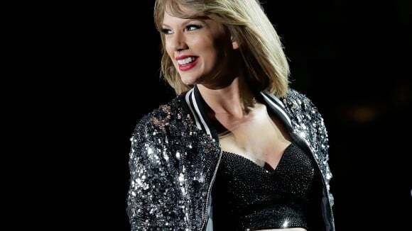 Taylor Swift supera Katy Perry e é cantora mais bem paga: 'R$ 552 milhões'
