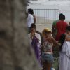 Larissa Manoela e João Guilherme filmam em praia do Rio nesta quinta-feira, dia 03 de novembro de 2016