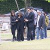 Luciano Szafir vai ao enterro da irmã Alexandra acompanhado da mãe, Beth Szafir, nesta sexta-feira, 04 de novembro de 2016
