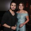 Luan Santana elogia Camila Queiroz ao lançar DVD nos cinemas: 'Adorei essa timidez'