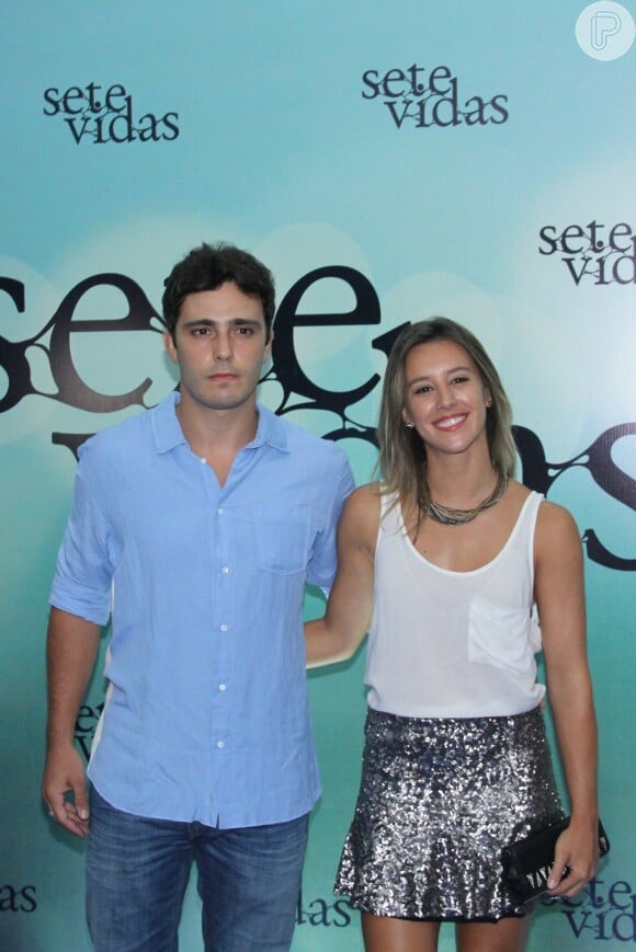 Thiago Rodrigues e Cristiane Dias se separaram no início de 2012, mas voltaram às boas em 2015