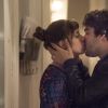 Tiago (Humberto Carrão) e Isabela (Alice Wegmann) estão apaixonados um pelo outro, na novela 'A Lei do Amor'