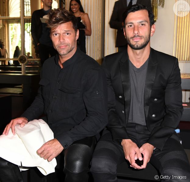 Ricky Martin anunciou que está noivo do artista plástico Jwan Yosef nesta quarta-feira, 16 de novembro de 2016