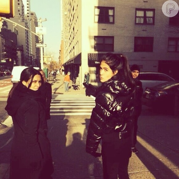 Cleo Pires e Antonia Morais enfrentam o inverno rigoroso de Nova York, nos Estados Unidos