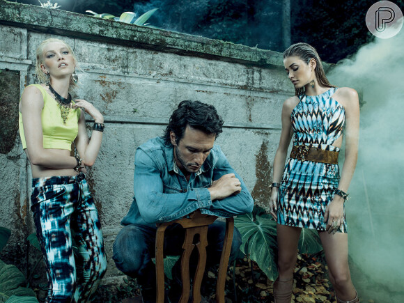 Rodrigo Santoro posa para campanha de moda brasileira ao lado das tops brasileiras Aline Weber e Ana Beatriz Barros