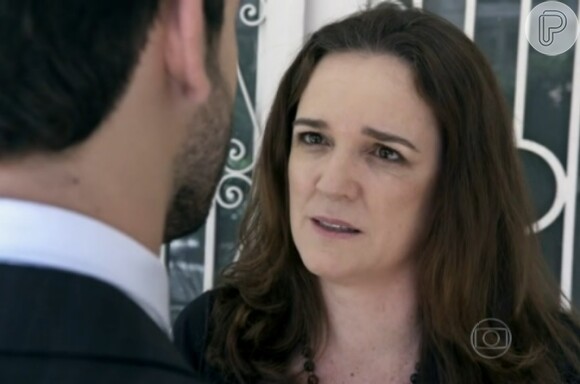 Neide (Sandra Corveloni) se arrepende de afastar Rafael (Rainer Cadete) de Linda (Bruna Linzmeyer) e pede perdão a ele, em 'Amor à Vida'