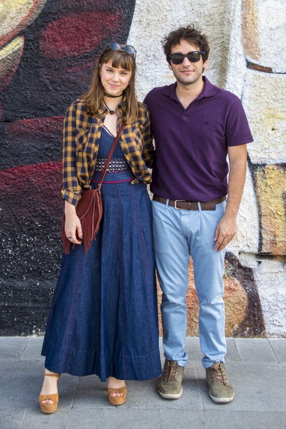 O romance de Isabela (Alice Wegmann) com Tiago (Humberto Carrão) conquistou o público em 'A Lei do Amor'