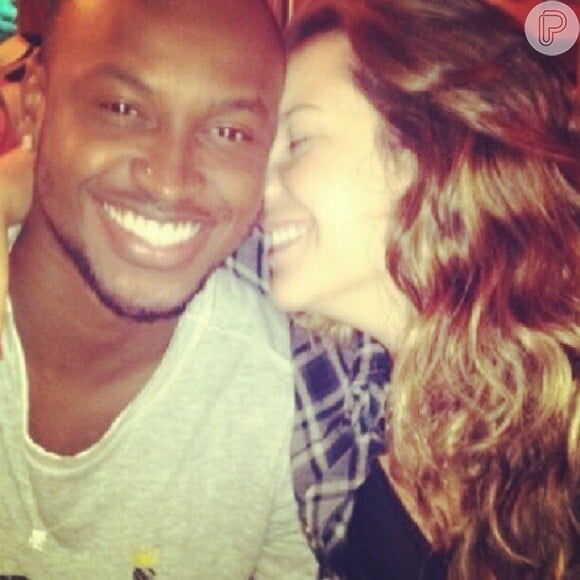 Relacionamento de Fernanda Souza e o cantor Thiaguinho está firme desde 2011