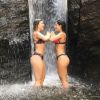 Ex-BBB Cacau posa com amiga em cachoeira