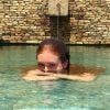 Marina Ruy Barbosa posa na piscina do hotel Kenoa Resorts: 'Eu amo o Nordeste'