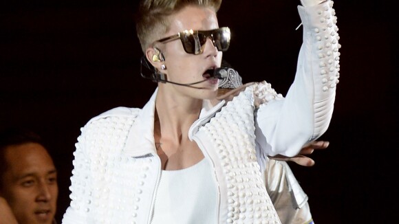 Justin Bieber é vetado de rádio até se internar em clínica de reabilitação