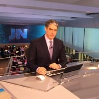 William Bonner volta ao 'Jornal Nacional' após acidente do filho: 'Bem-vindo!'