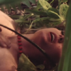 Lívia (Bárbara Evans) transa no mato com Yaqub (Cauã Reymond), em cenas do capítulo desta quinta-feira, 12 de janeiro de 2017, da minissérie 'Dois Irmãos'