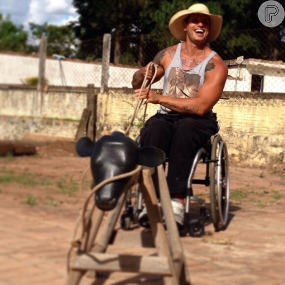 Fernando Fernandes ficou paraplégico após um acidente de carro em 2009