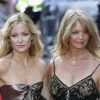 Goldie Hawn, mãe da artista, reagiu pela primeira vez aos boatos de que a filha estaria namorando Brad Pitt. Procurada pela ' X17', agência especialista em celebridades de Hollywood, a atriz soltou uma gargalhada ao ser questionada se ela estava feliz de tê-lo como genro