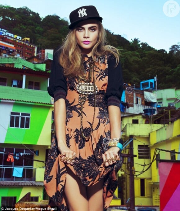 Cara Delevingne será capa da edição de fevereiro de 2014 da revista Vogue Brasil