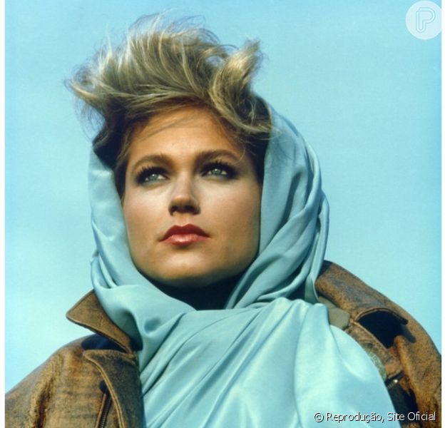 Xuxa posta fotos antigas de sua época como modelo em Nova York nos anos