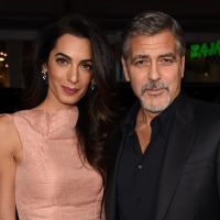 Grávida de gêmeos, mulher de George Clooney já sabe sexo. 'Casal', diz mãe dele