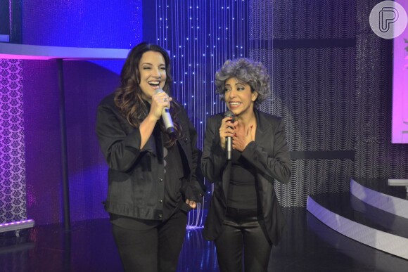 Ana Carolina e Samantha Schmütz soltam a voz em gravação do programa de humor 'Não tá fácil pra ninguém' do canal Multishow