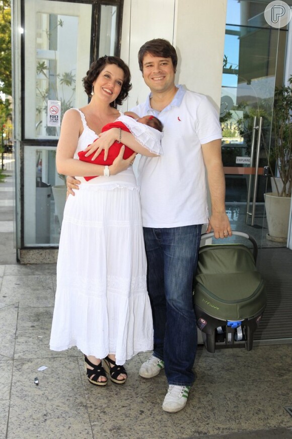 Larissa Maciel deu à luz Milena no dia 5 de fevereiro, no Rio, por meio de um parto normal