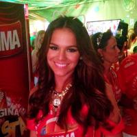 Bruna Marquezine rouba a cena em camarote: 'Sou uma menina de 18 anos'
