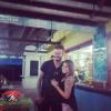 David Beckham posa com fã no Bar do Silvano, em Novo Airão
