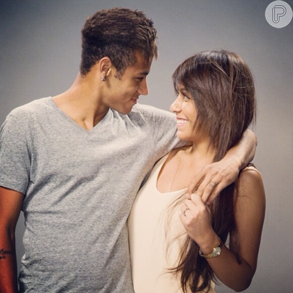Pelo Instagram, Neymar parabeniza a irmã pelos 18 anos dela