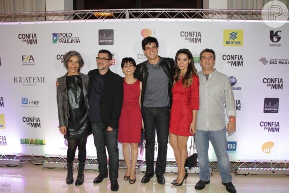 Eleneco do filme "Confia Em Mim" lança o longa no Cinemark Iguatemi, em São Paulo, na noite desta segunda-feira, 24 de março de 2014pré-estreia do filme "Confia Em Mim", no Cinemark Iguatemi em SP