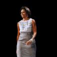 Michelle Obama escolheu uma roupa em tons de cinza para encontrar com o Secretário da Agricultura Tom Vilsack e a cirurgiã geral Regina Benjamin para uma coletiva de impresa sobre hábitos alimentares saudáveis
