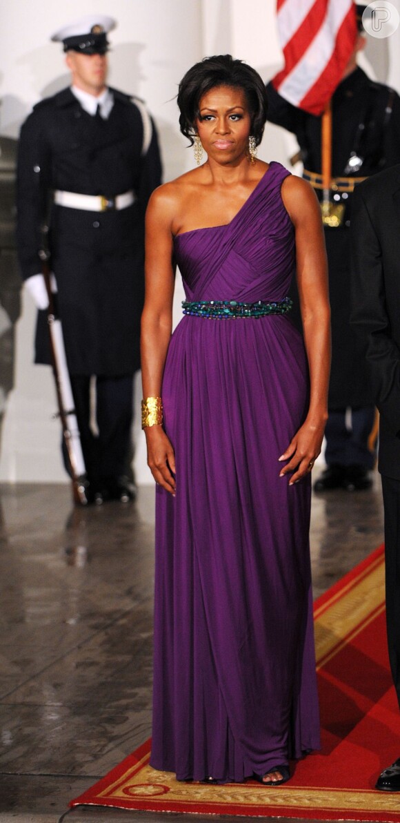 Michelle Obama escolheu um vestido do estilista coreano Doo-Ri Chung no jantar de gala oferecido pela Casa Branca ao presidente sul-coreano, Lee Myung-bak, em 2011