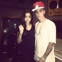 Selena Gomez visita Justin Bieber em estúdio durante gravação