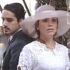 Alice (Juliane Araújo) fica dividida entre o amor proibido de Jonas (George Sauma) e a proposta de casamento de Gustavo (Thiago Amaral) em 'Lado a Lado'