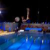 Felipe Titto deu um salto de costas, com mortal, de um trampolim de três metros
