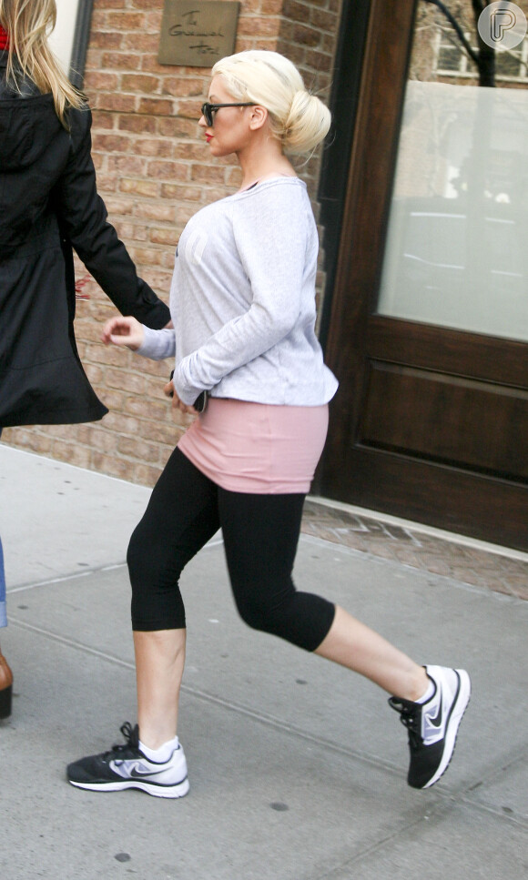 Christina Aguilera está grávida do noivo Matt Rutler