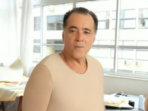Tony Ramos usa fatsuits para deixá-lo com o corpo de getúlio Vargas durante as filmagens