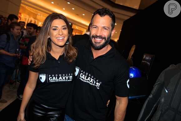 Malvino Salvador e Fernanda Paes Leme participam de evento em São Paulo