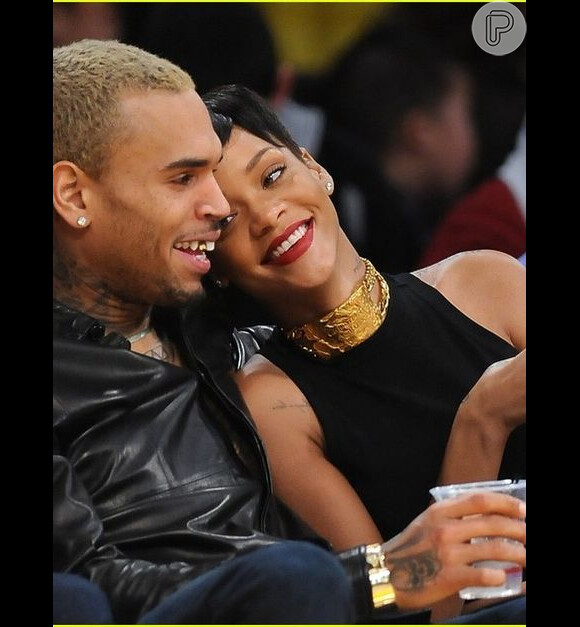 Chris Brown foi chamado à Justiça várias vezes por violar a condicional durante o processo de agressão a Rihanna 