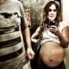 Vanessa Lóes postou uma foto da barriga de nove meses de gestação na última quarta-feira (07)