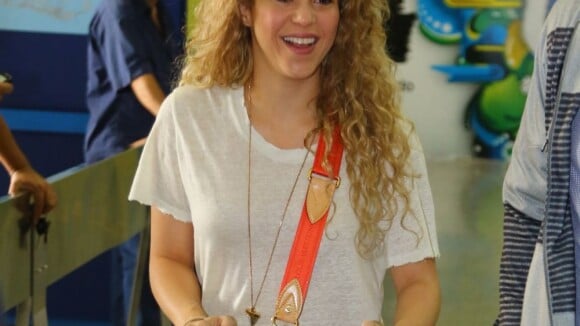 Shakira vai acompanhar Piqué nos jogos da Espanha na Copa do Mundo no Brasil
