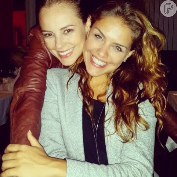 Paloma Bernardi posta foto com Paolla Oliveira e comenta confusão com nome: 'Ela é Paolla, eu sou Paloma', escreveu a atriz em seu perfil no Instagram