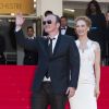 Uma Thurman e Quentin Tarantino cruzaram o tapete vermelho da première de um filme de mãos dadas no último dia 23 de maio de 2014