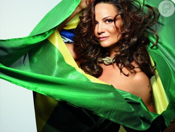 Luiza Brunet é a capa da edição de junho da revista 'GQ Brasil'