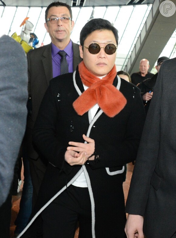 Psy cantará seu hit 'Gangnam Style' e incentivará os homens a se depilarem