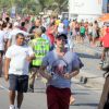 De folga de 'Em Família', Reynaldo Gianecchini corre na orla do Leblon, Rio