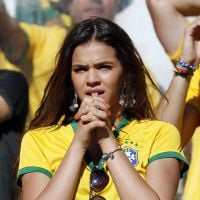 Bruna Marquezine torce por Neymar e Seleção Brasileira em jogo contra Chile