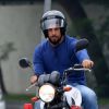 Cauã Reymond teve aula de moto em uma auto-escola na tarde desta segunda-feira, 30 de junho de 2014, na Barra da Tijuca, Zona Oeste do Rio de Janeiro