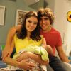 Na trama, Angelina (Sophie Charlotte) e Bruno (Caio Castro) tiveram um filho