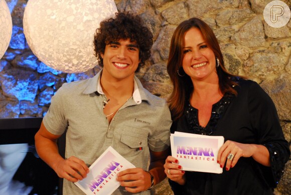 Em 2009, Caio Castro apresentou o concurso 'Menina Fantástica' no 'Fantástico'
